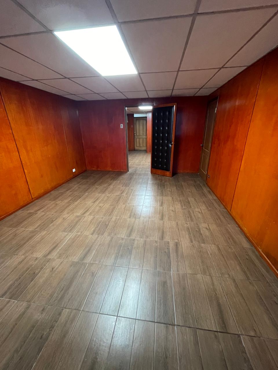 Arriendo de Oficina en Pleno Centro de Los Ángeles